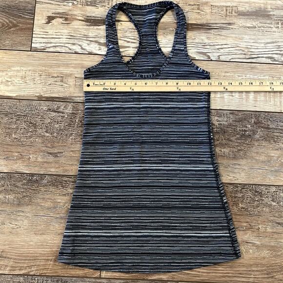 LULULEMON Grey Stripe Cool Racerback Tank Top Size 4 - Picture 4 of 5